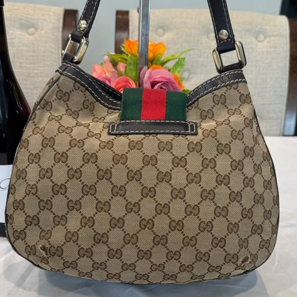 Authentic Gucci Beige and Brown GG Shoulder Bag - Picture 5 of 14
